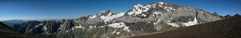 panoramique_PicRobinera-Munia_depuis_SoumBarroude.jpg - 17 images, Taille: 12471 x 2296, FOV: 187.94° x 34.61°, RMS: 2.47, Lentille: Standard, Projection: Spherique, Couleur: LDR
