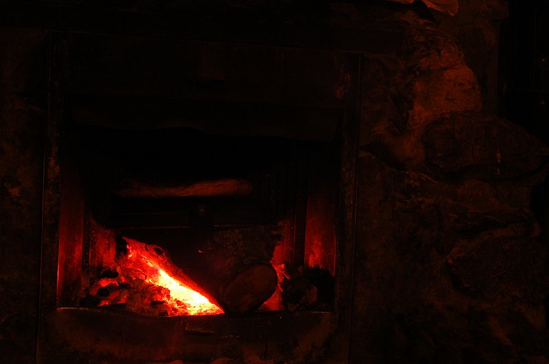 DSC_3907.JPG - une grosse bûche qui durera toute la nuit
