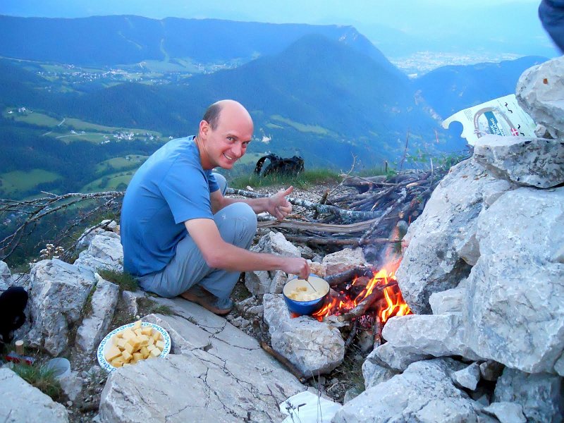 DSCN4092.JPG - c'est l'heure de la fondue !